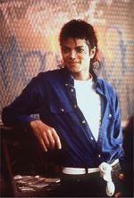 Watch Michael Jackson: The Way You Make Me Feel Zumvo
